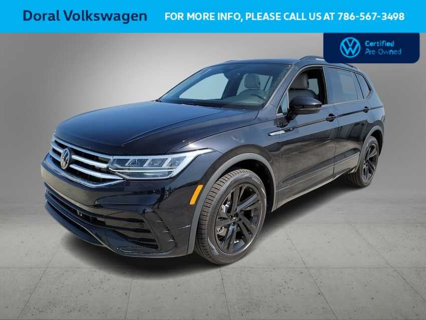 2023 Volkswagen Tiguan SE R-Line Black