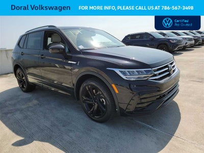 2023 Volkswagen Tiguan SE R-Line Black