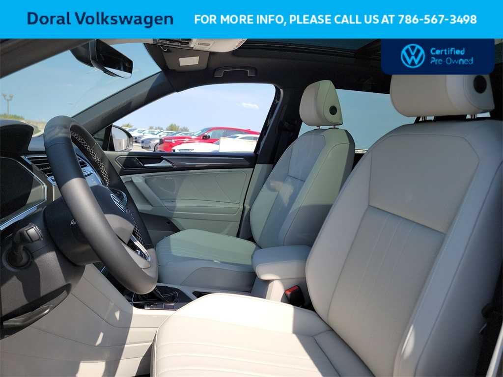 2023 Volkswagen Tiguan SE R-Line Black