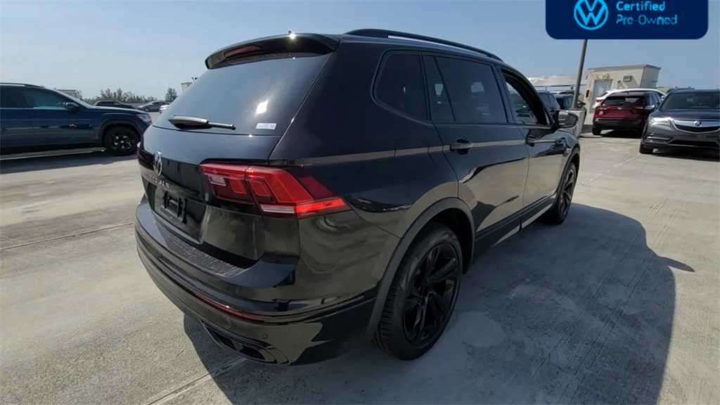 2023 Volkswagen Tiguan SE R-Line Black