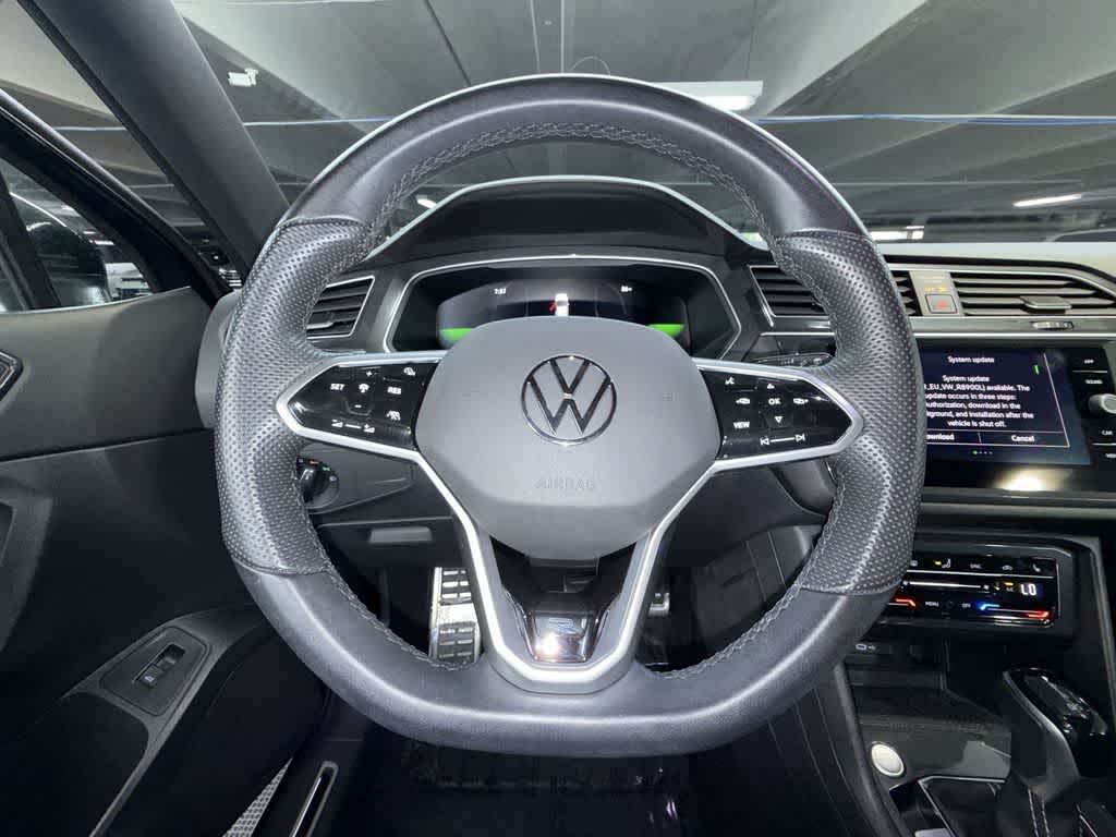 2023 Volkswagen Tiguan SE R-Line Black