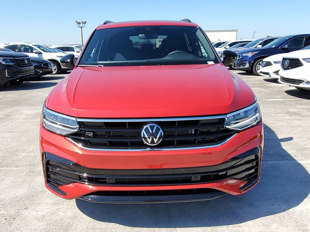 2024 Volkswagen Tiguan SE R-Line Black