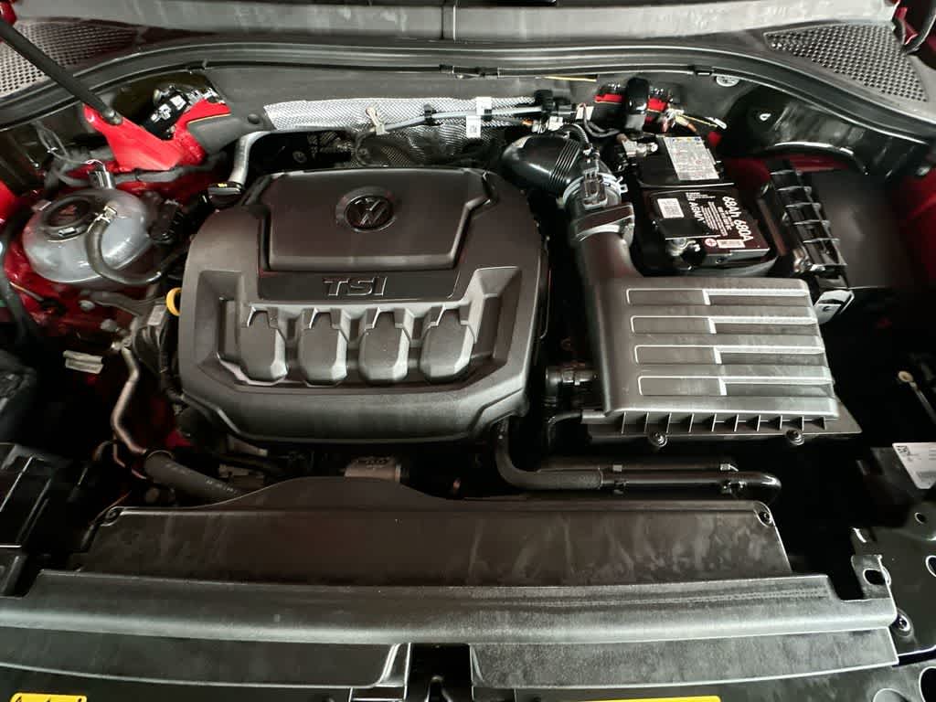 2024 Volkswagen Tiguan SE R-Line Black