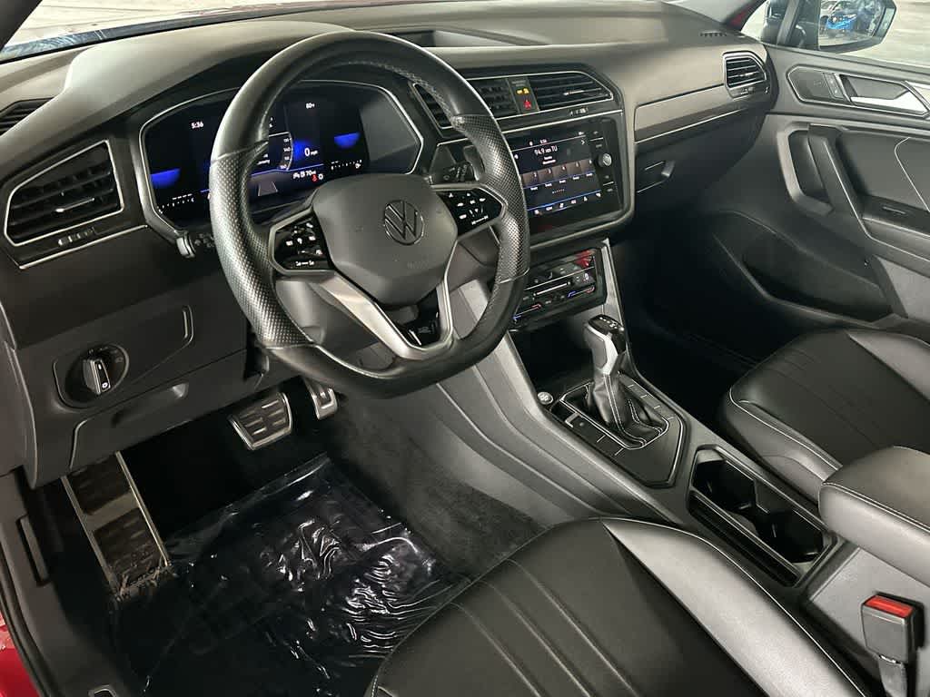2024 Volkswagen Tiguan SE R-Line Black