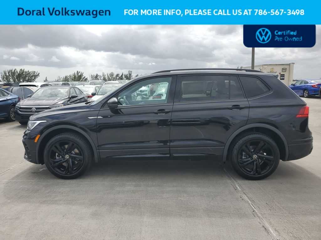 2024 Volkswagen Tiguan SE R-Line Black
