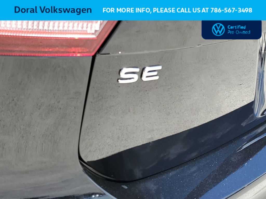 2023 Volkswagen Tiguan SE R-Line Black