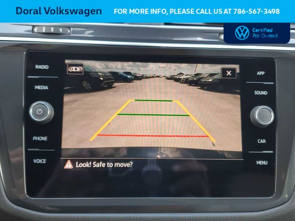 2023 Volkswagen Tiguan SE R-Line Black