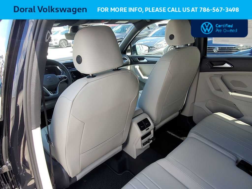 2023 Volkswagen Tiguan SE R-Line Black
