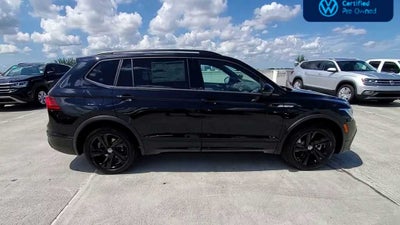 2023 Volkswagen Tiguan SE R-Line Black