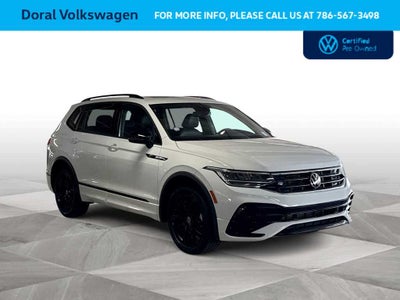 2022 Volkswagen Tiguan SE R-Line Black
