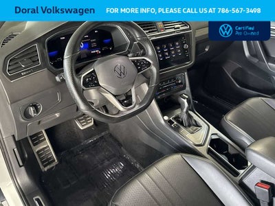 2022 Volkswagen Tiguan SE R-Line Black