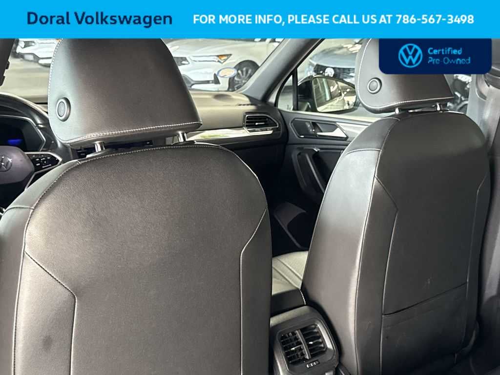 2022 Volkswagen Tiguan SE R-Line Black