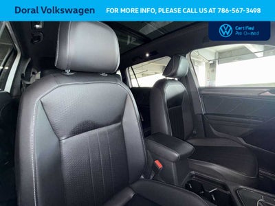 2022 Volkswagen Tiguan SE R-Line Black