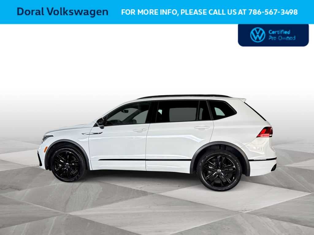 2022 Volkswagen Tiguan SE R-Line Black
