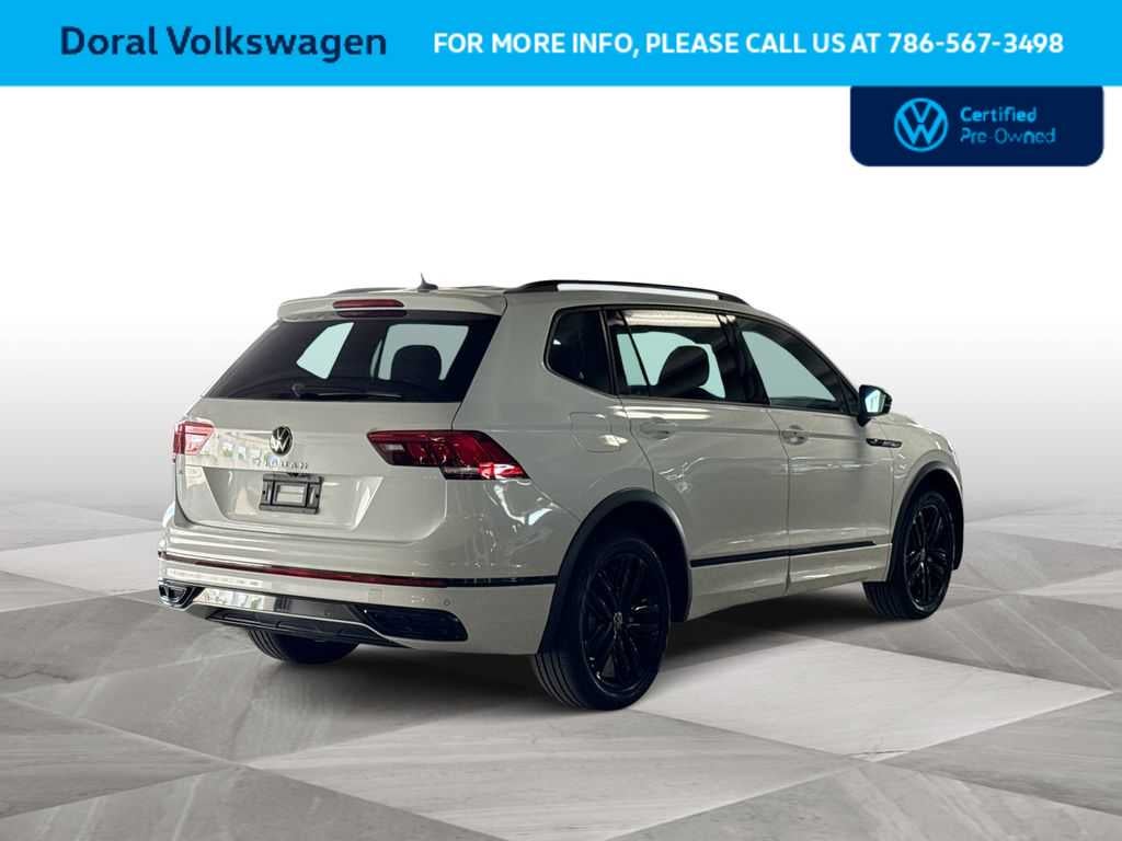 2022 Volkswagen Tiguan SE R-Line Black