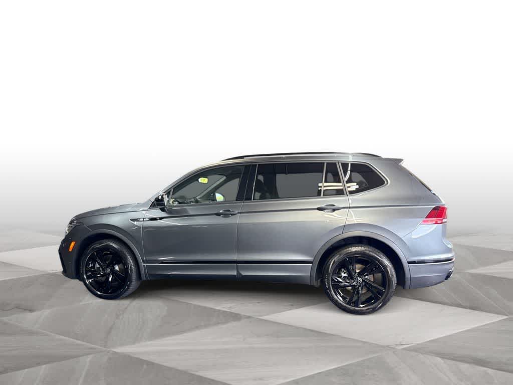 2023 Volkswagen Tiguan SE R-Line Black