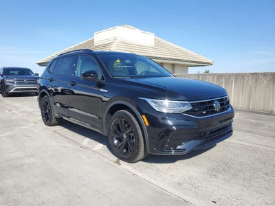 2024 Volkswagen Tiguan SE R-Line Black