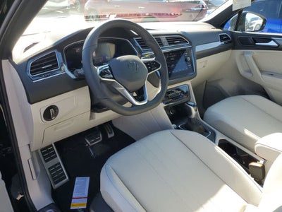 2024 Volkswagen Tiguan SE R-Line Black