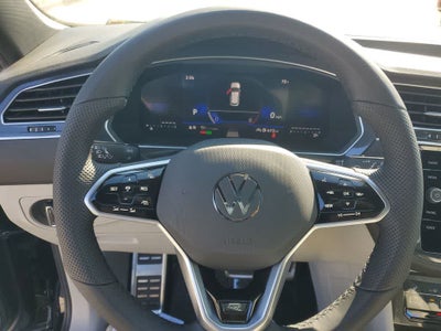 2024 Volkswagen Tiguan SE R-Line Black