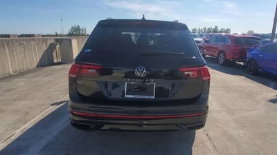 2024 Volkswagen Tiguan SE R-Line Black