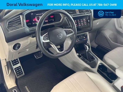 2023 Volkswagen Tiguan SE R-Line Black