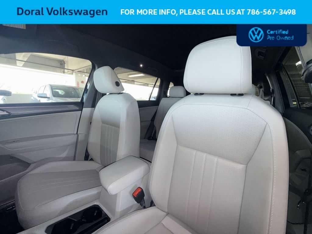 2023 Volkswagen Tiguan SE R-Line Black