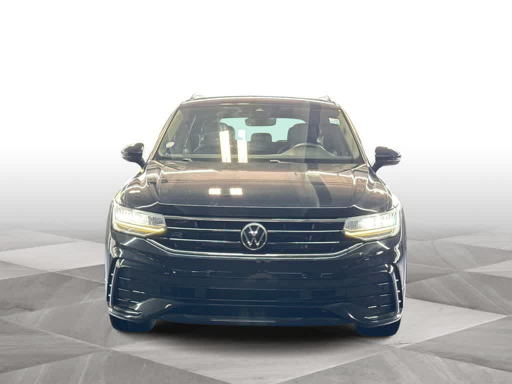 2023 Volkswagen Tiguan SE R-Line Black