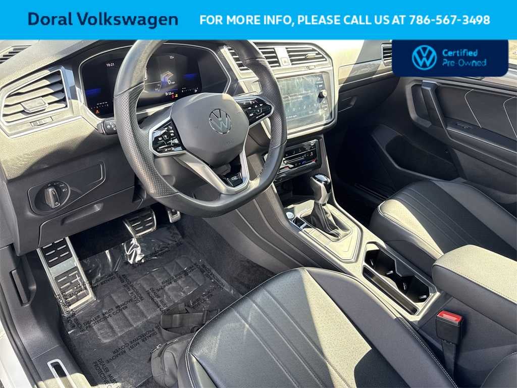 2024 Volkswagen Tiguan SE R-Line Black