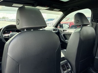 2022 Volkswagen Tiguan SE R-Line Black