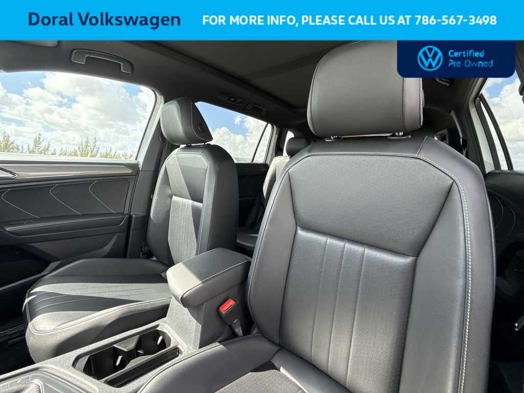 2024 Volkswagen Tiguan SE R-Line Black