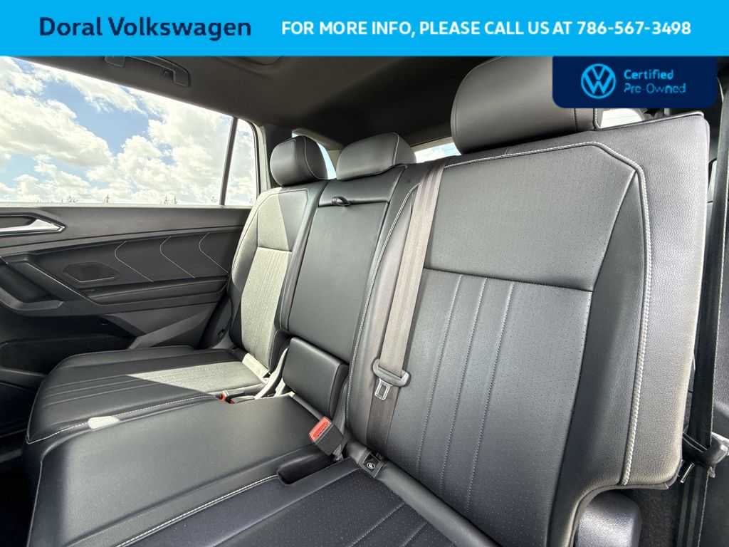 2024 Volkswagen Tiguan SE R-Line Black
