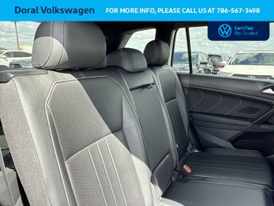 2024 Volkswagen Tiguan SE R-Line Black
