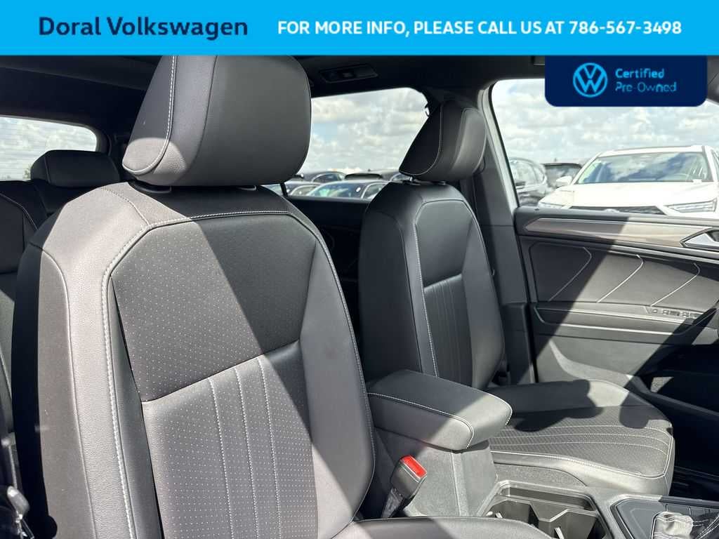 2024 Volkswagen Tiguan SE R-Line Black