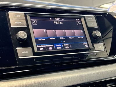 2023 Volkswagen Taos S