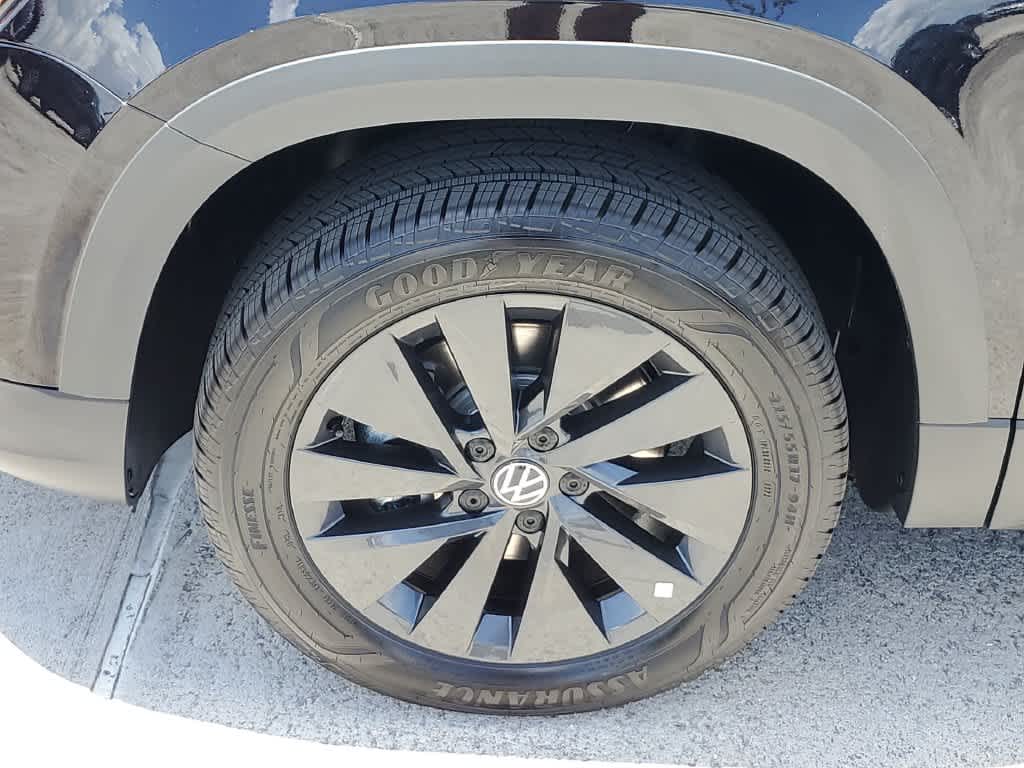2023 Volkswagen Taos S