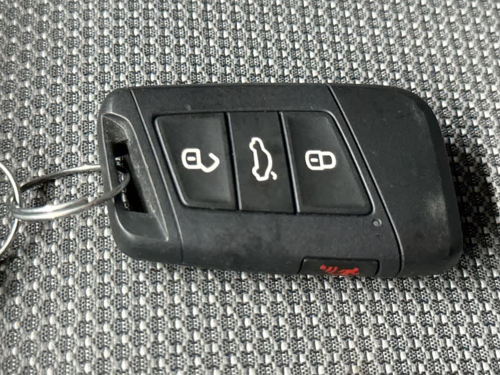 2023 Volkswagen Taos S