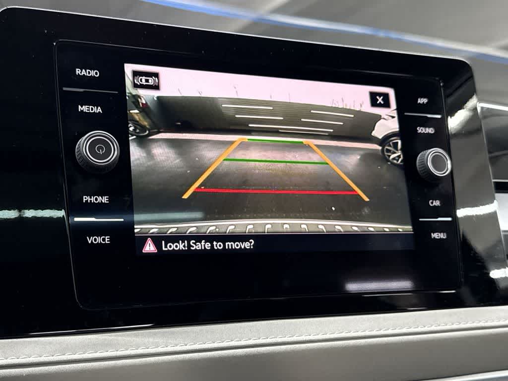 2025 Volkswagen Taos SE