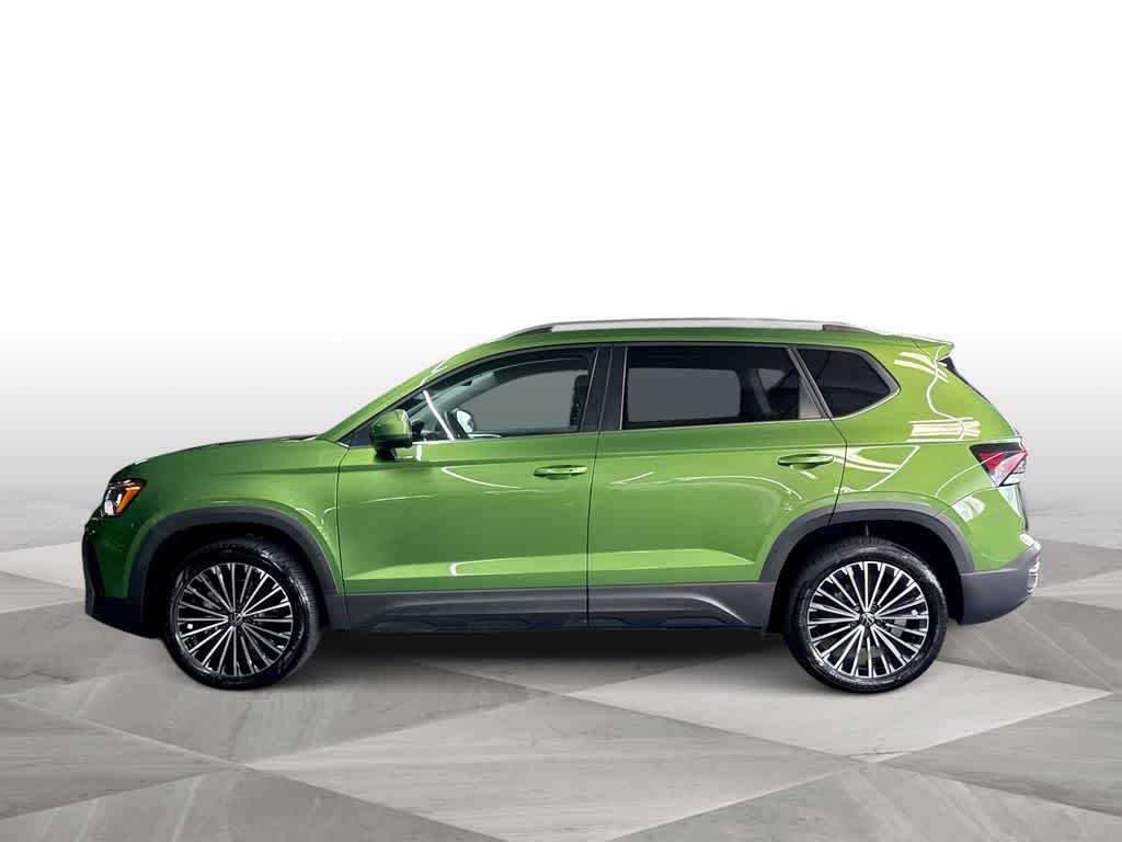 2025 Volkswagen Taos SE