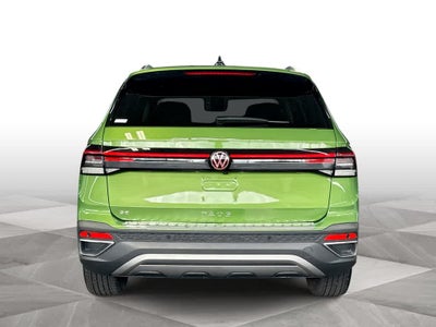 2025 Volkswagen Taos SE