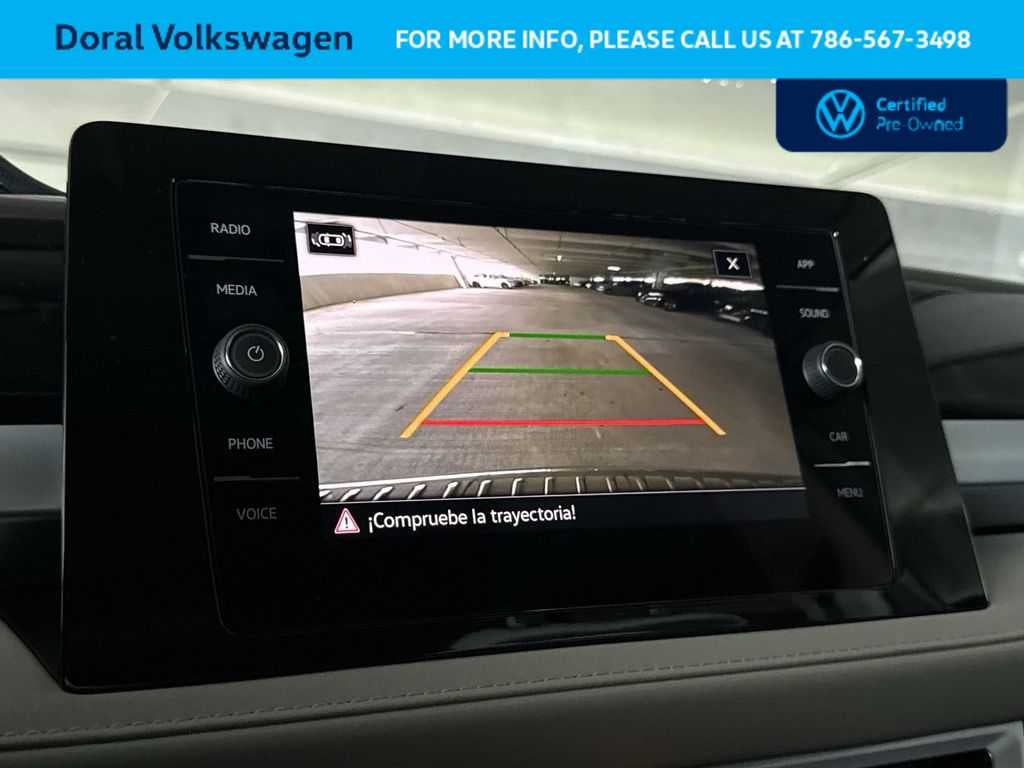 2025 Volkswagen Taos SE