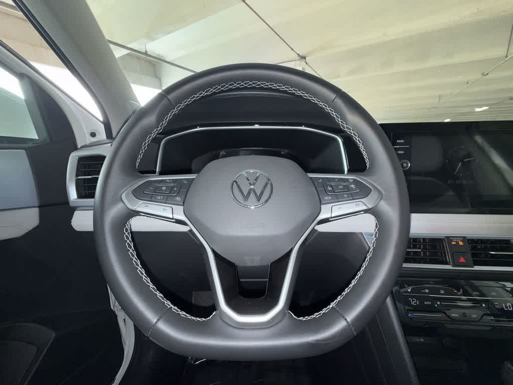 2026 Volkswagen Taos SE