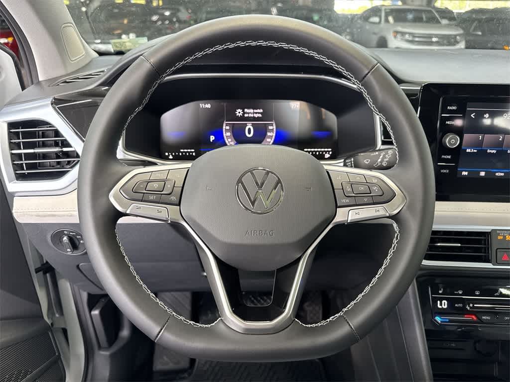 2026 Volkswagen Taos SE