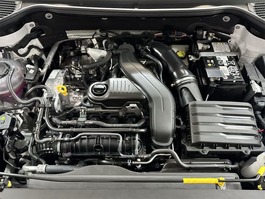 2026 Volkswagen Taos SE