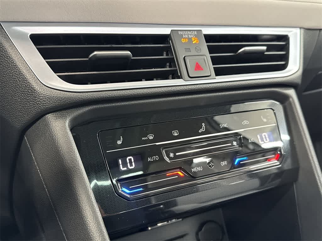 2026 Volkswagen Taos SE