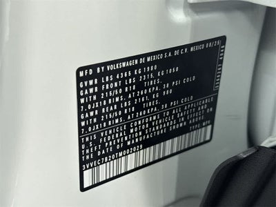 2026 Volkswagen Taos SE