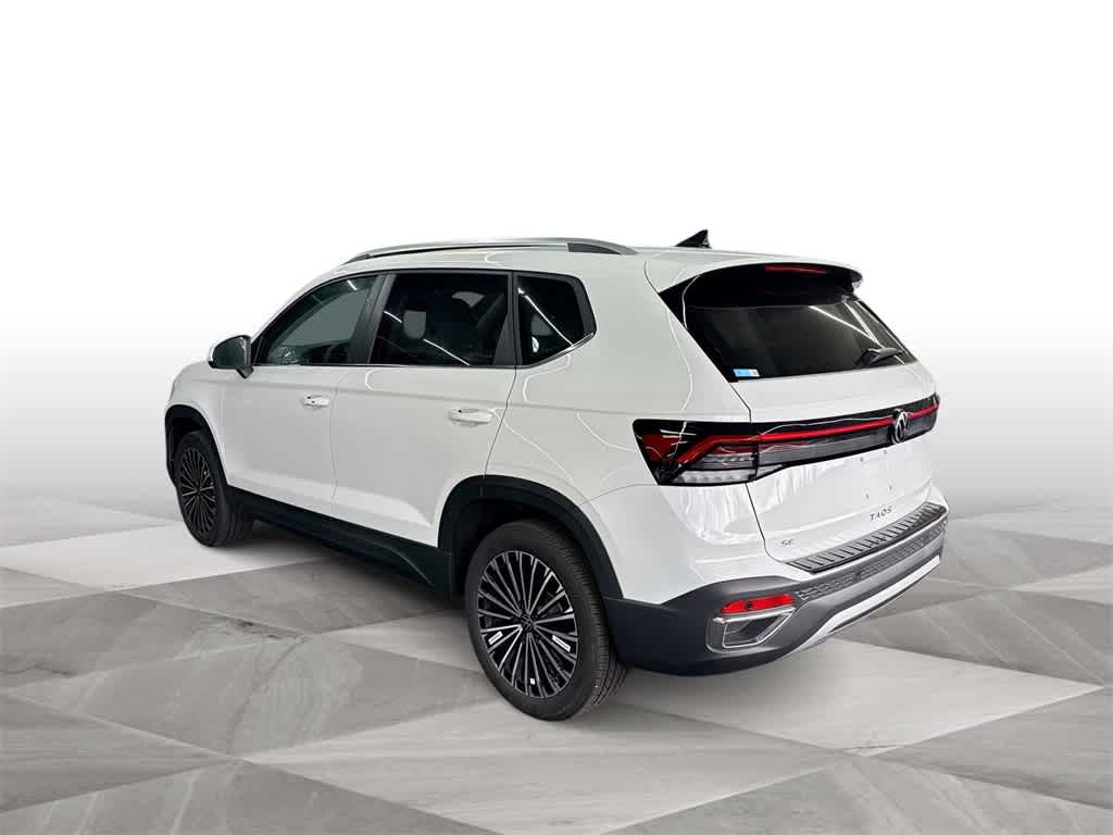 2026 Volkswagen Taos SE