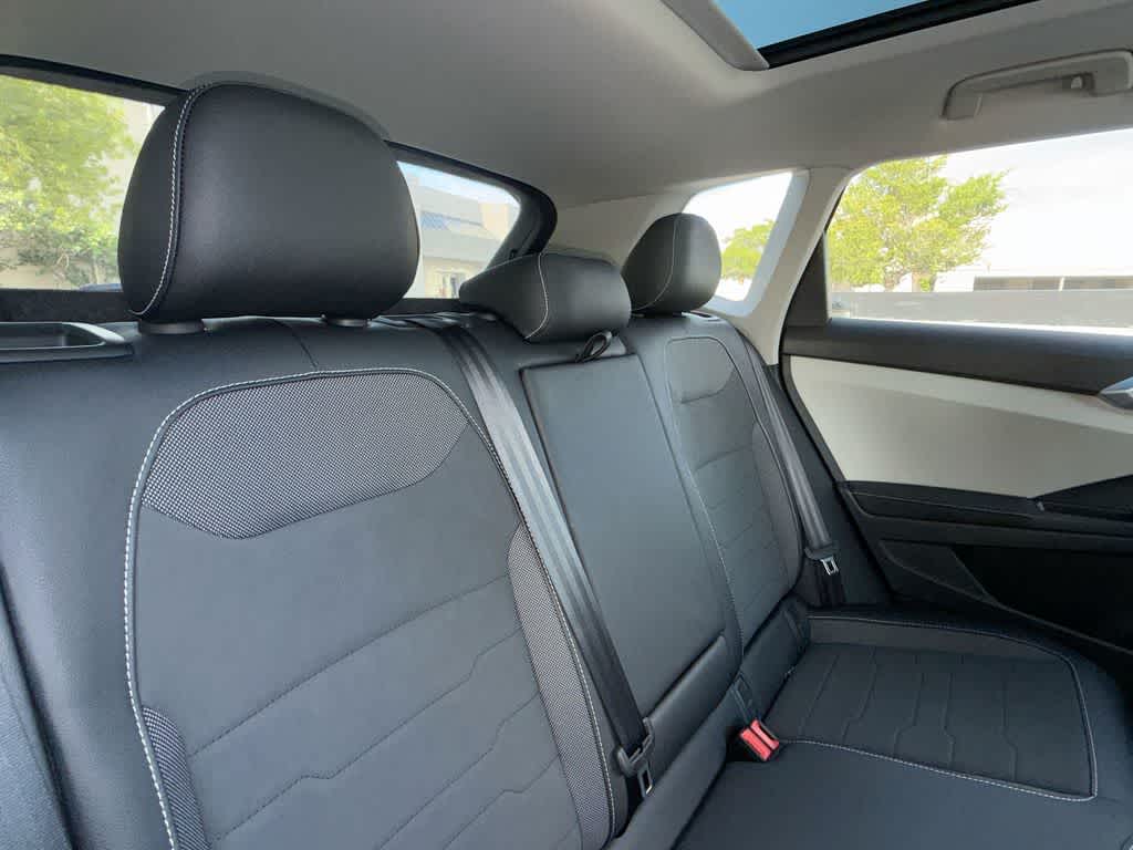 2026 Volkswagen Taos SE