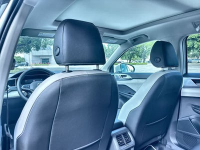 2026 Volkswagen Taos SE