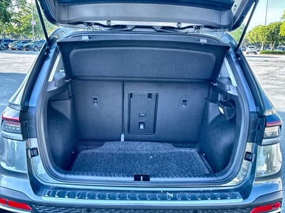 2026 Volkswagen Taos SE