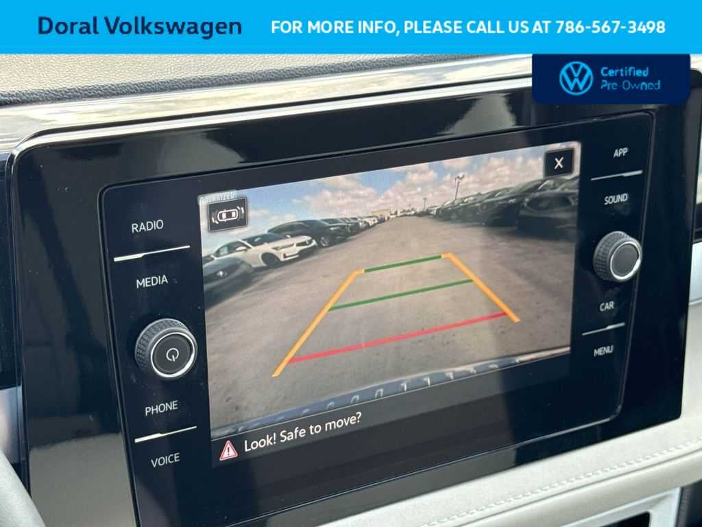 2025 Volkswagen Taos SE